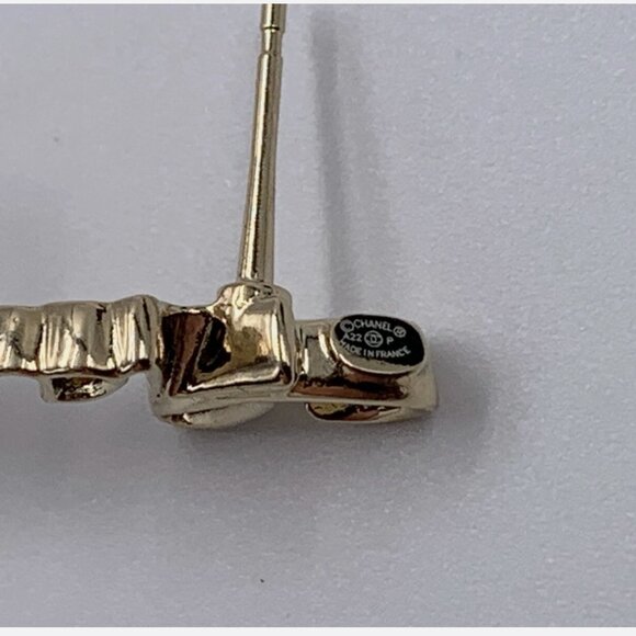 Authentic CHANEL Coco Chanel logo earrings with gold hardware Brand New - Picture 6 of 10